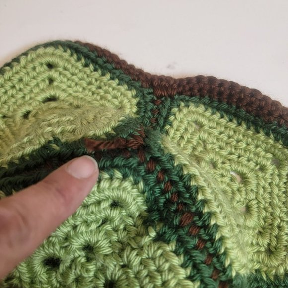 Crochett Turtle Costume, Newborn Baby,  Green w/Brown Trim, Hat & Cover - Picture 5 of 11